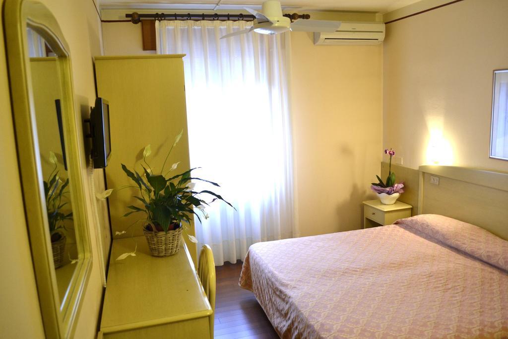 San Zenone Hotel Ezzelino מראה חיצוני תמונה