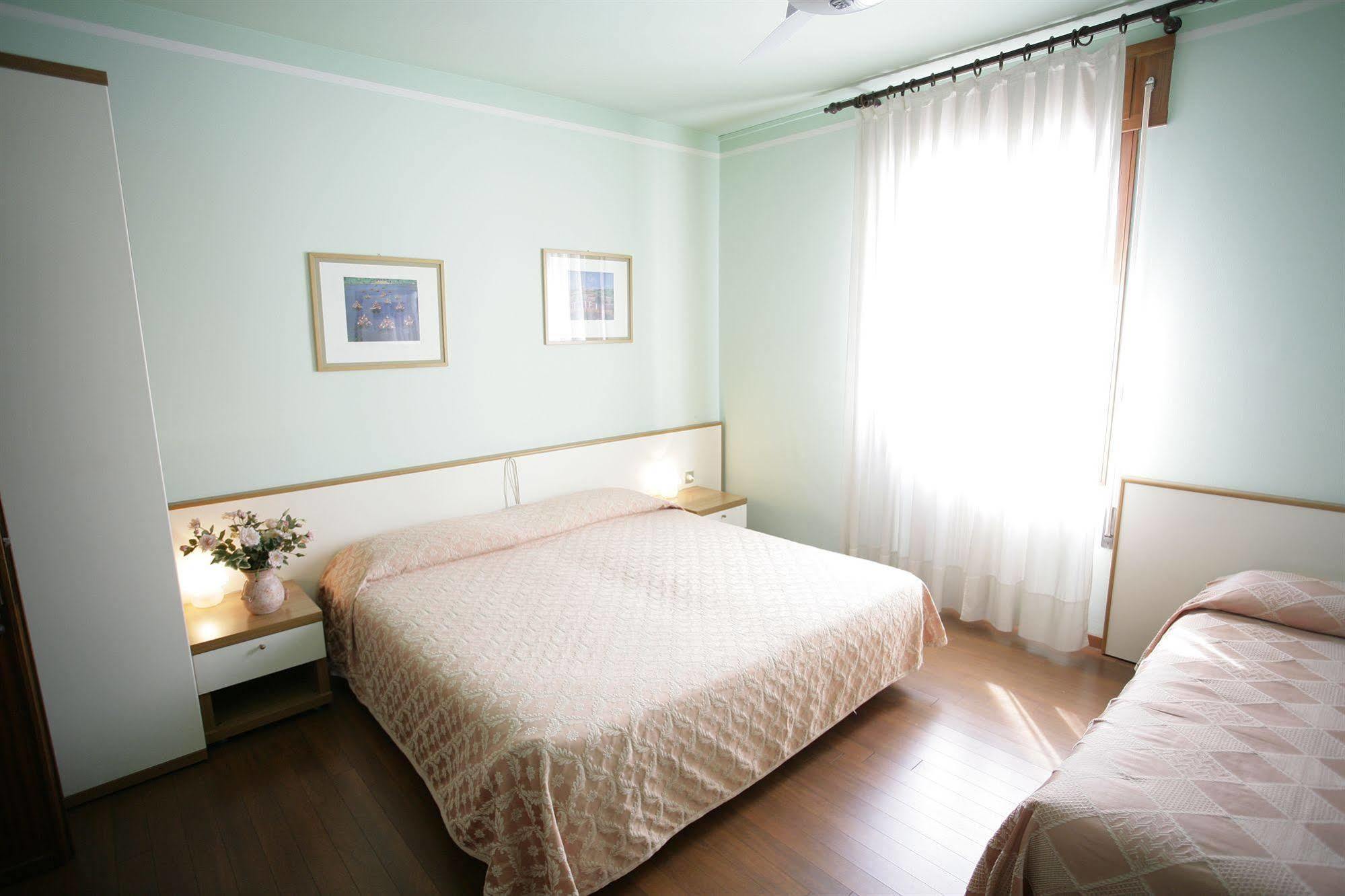 San Zenone Hotel Ezzelino מראה חיצוני תמונה